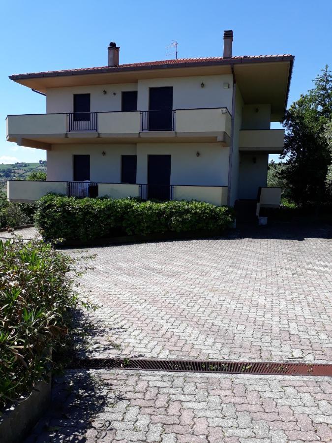 Mutignano La Foresteria- Azienda Agricola Garra מראה חיצוני תמונה